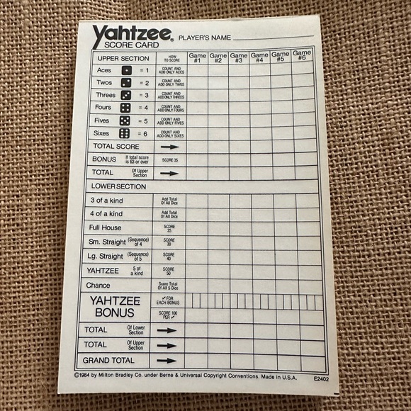 Vintage Travel Yahtzee with unique dice roller MB Milton Bradley Ages 8+ - Picture 6 of 16